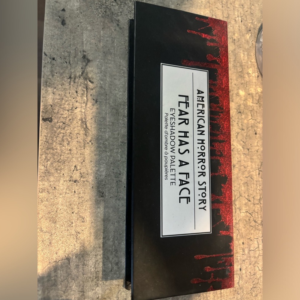 American horror story palette
